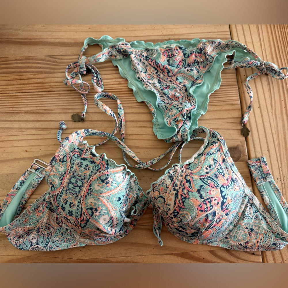H & M bikini